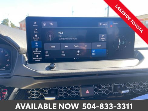 Used 2023 Honda Accord Sport image 32