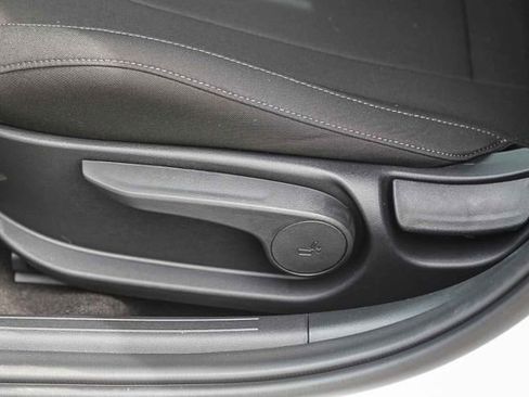 New 2026 Hyundai Elantra Sport FWD image 25