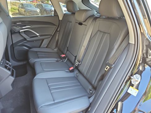 New 2026 Audi Q5 Premium Plus AWD/4WD image 15