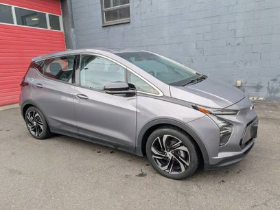 Used 2022 Chevrolet Bolt LT w/ Infotainment Package