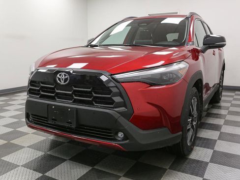 New 2026 Toyota Corolla Cross XLE AWD/4WD image 4