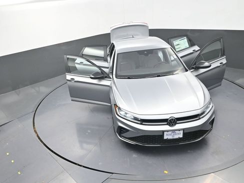 New 2026 Volkswagen Jetta Sport FWD image 30