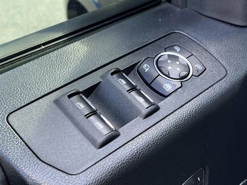 Used 2019 Ford F150 Lariat image 25