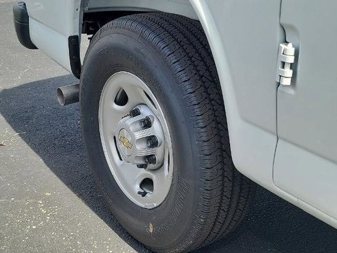 New 2025 Chevrolet Express 2500 w/ Driver Convenience Package image 16