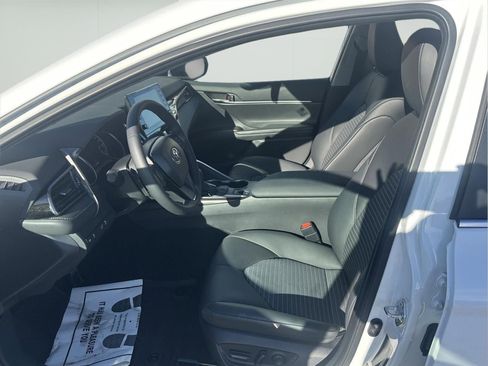 Used 2024 Toyota Camry SE w/ Audio Upgrade Package image 14