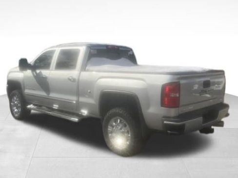 Used 2018 GMC Sierra 2500 Denali w/ Duramax Plus Package AWD/4WD image 4