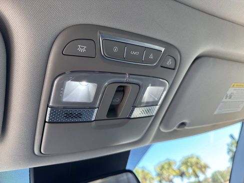 Used 2022 Kia Telluride EX w/ EX Premium Package image 34