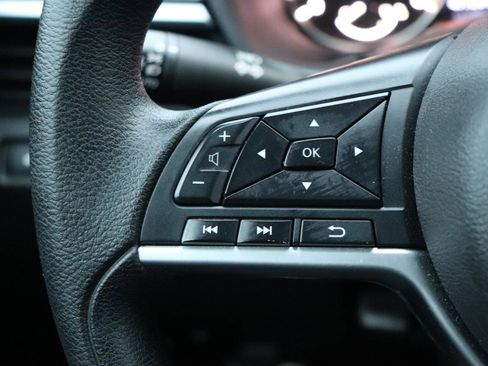 Used 2024 Nissan Altima 2.5 SV image 27