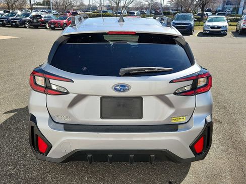 Used 2024 Subaru Crosstrek 2.0i Premium image 5