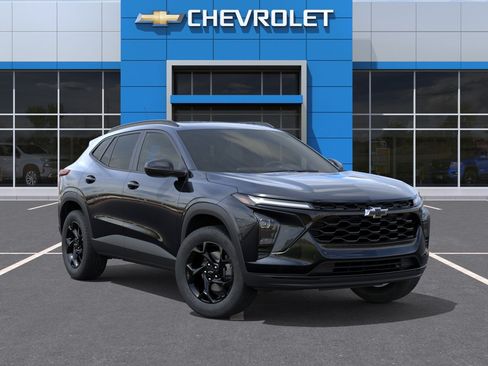 New 2026 Chevrolet Trax LT w/ Sunroof Package FWD image 38