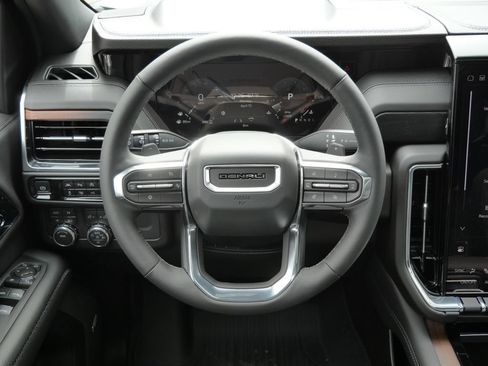 New 2026 GMC Yukon Denali w/ Sun & Power Step Package AWD/4WD image 47