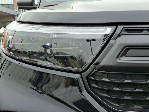 Used 2023 Ford Explorer Timberline image 9