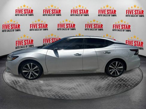Used 2019 Nissan Maxima 3.5 SV w/ Floor Mat Group FWD image 4