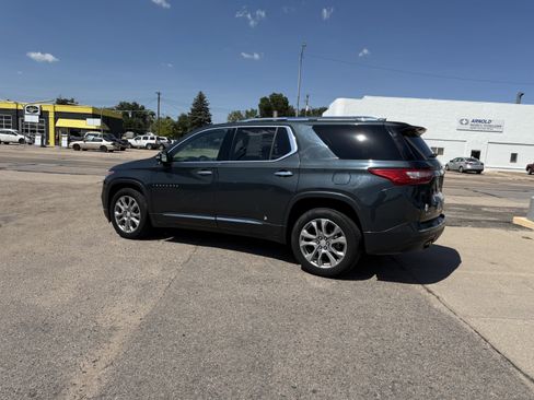Used 2019 Chevrolet Traverse Premier image 10