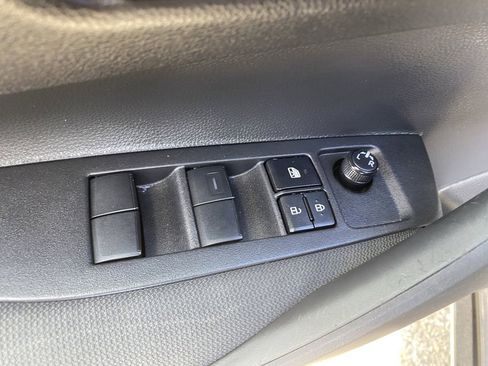 Certified 2025 Toyota Corolla LE FWD image 25