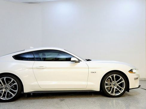 Used 2022 Ford Mustang GT Premium w/ Equipment Group 401A image 3