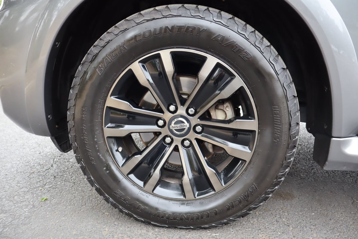 Used 2019 Nissan Armada Platinum AWD/4WD image 44