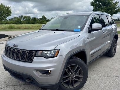 Used 2017 Jeep Grand Cherokee Laredo
