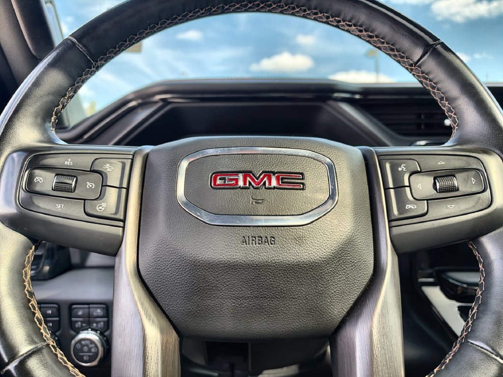 Used 2025 GMC Sierra 2500 AT4 w/ AT4 Premium Plus Package AWD/4WD image 33