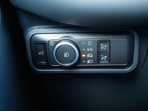 Used 2026 Ford Explorer Active w/ Active Comfort Package AWD/4WD image 26