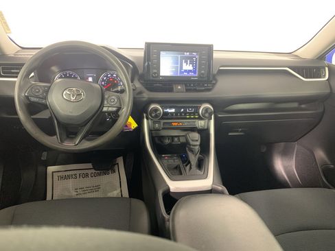 Used 2022 Toyota RAV4 LE image 34