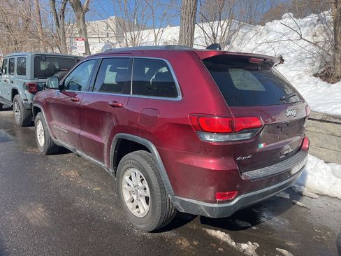 Certified 2020 Jeep Grand Cherokee Laredo image 2