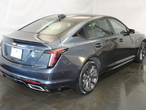Used 2025 Cadillac CT5 Sport image 4