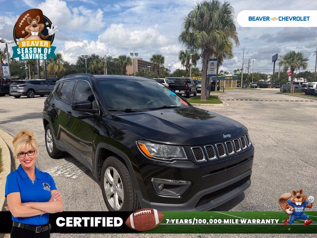 Used 2021 Jeep Compass Latitude FWD image 2