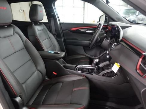 Used 2026 Chevrolet TrailBlazer RS w/ Convenience Package AWD/4WD image 27