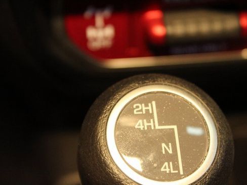 Used 2024 Jeep Wrangler Sport image 25