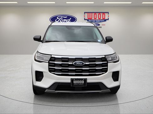 New 2026 Ford Explorer Active AWD/4WD image 10