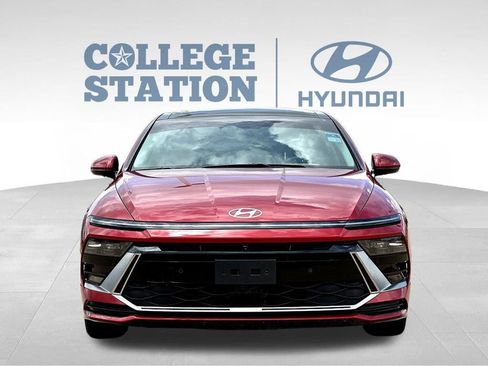 Used 2025 Hyundai Sonata Limited FWD image 4