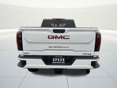 New 2026 GMC Sierra 2500 AT4 w/ AT4 Premium Plus Package image 4