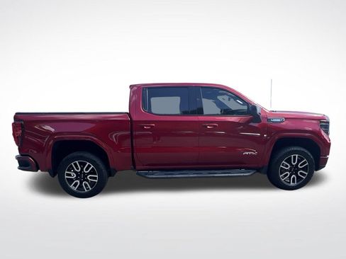 Used 2023 GMC Sierra 1500 AT4 w/ AT4 Premium Package AWD/4WD image 8