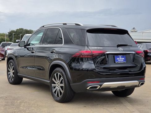 Used 2026 Mercedes-Benz GLE 350 4MATIC w/ Driver Assistance Package image 7