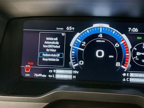 Used 2025 Toyota Sequoia Platinum image 12