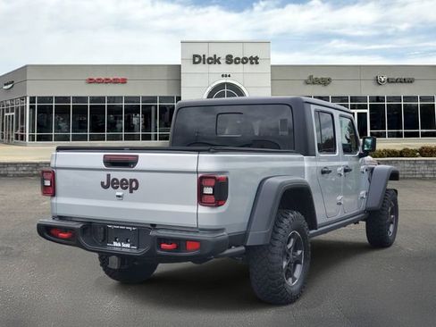 Used 2023 Jeep Gladiator Rubicon w/ LED Lighting Group AWD/4WD image 6