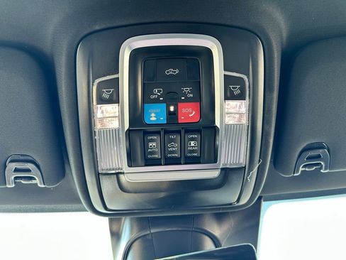 New 2026 RAM 2500 Laramie AWD/4WD image 15