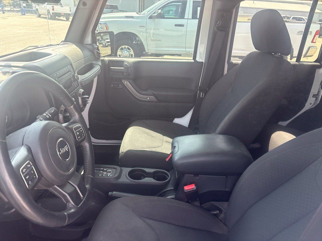 Used 2016 Jeep Wrangler Unlimited Sport w/ Quick Order Package 24S AWD/4WD image 11