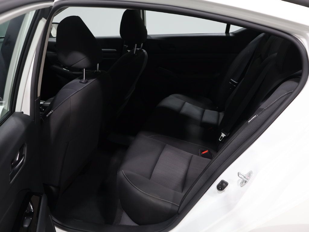 Used 2023 Nissan Altima 2.5 SV FWD image 17