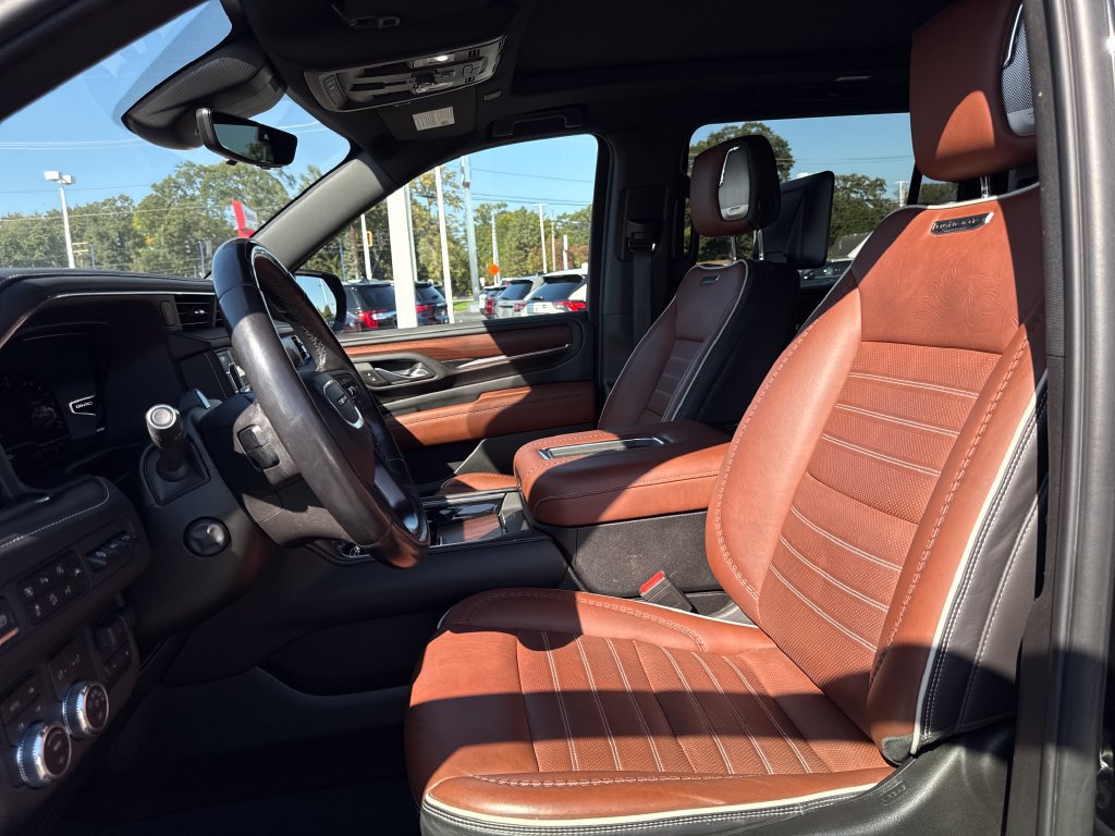 Certified 2023 GMC Yukon XL Denali Ultimate AWD/4WD image 18