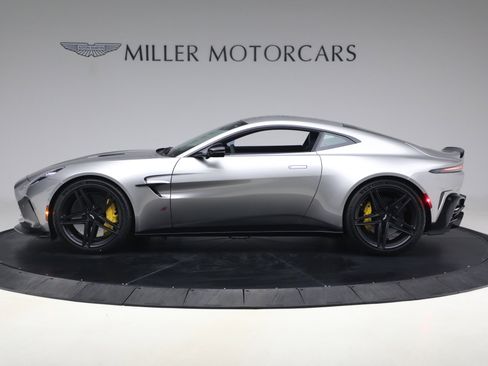 New 2026 Aston Martin V8 Vantage S RWD image 3