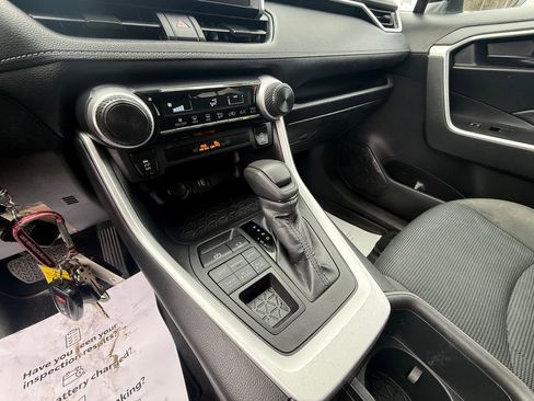 Certified 2024 Toyota RAV4 LE image 10