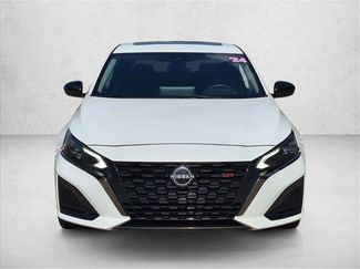 Used 2024 Nissan Altima 2.5 SR w/ SR Premium Package FWD video 2