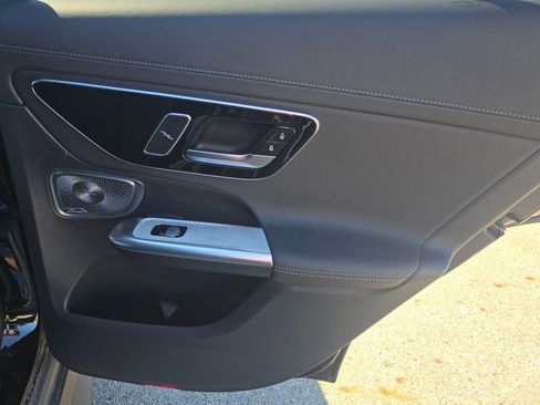 Certified 2023 Mercedes-Benz GLC 300 4MATIC image 21