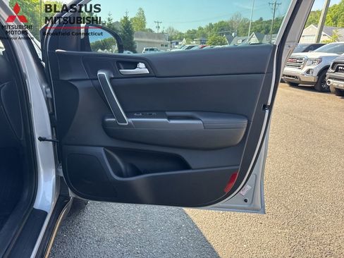 Used 2020 Kia Sportage S AWD/4WD image 40