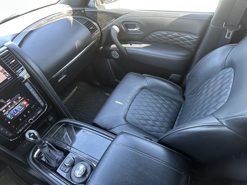 Used 2021 INFINITI QX80 Sensory w/ All-Season Package AWD/4WD image 11