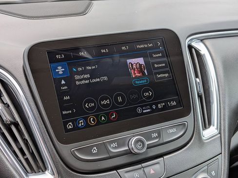 Used 2024 Chevrolet Malibu LT FWD image 21