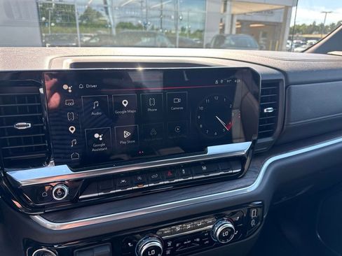 Used 2025 GMC Sierra 1500 SLT RWD image 16