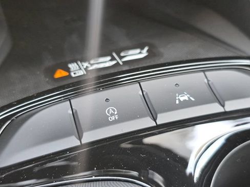 New 2026 Buick Envista Sport Touring w/ Convenience I Package FWD image 30
